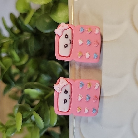 🔥LAST PAIR🔥 Kawaii Calculator Stud Earrings - Picture 1 of 6